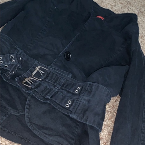 jacket - Picture 2 of 2